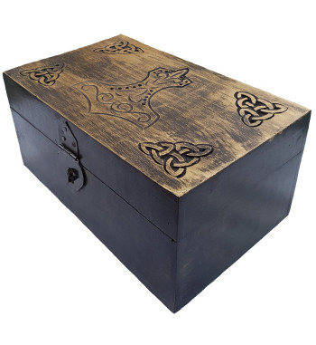 The Mjolnir box has a metal latch closure that can be locked.