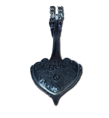 Dragonhead Boat Pendant